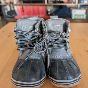 Sperry Kids Charcoal and Black Boots Size 7